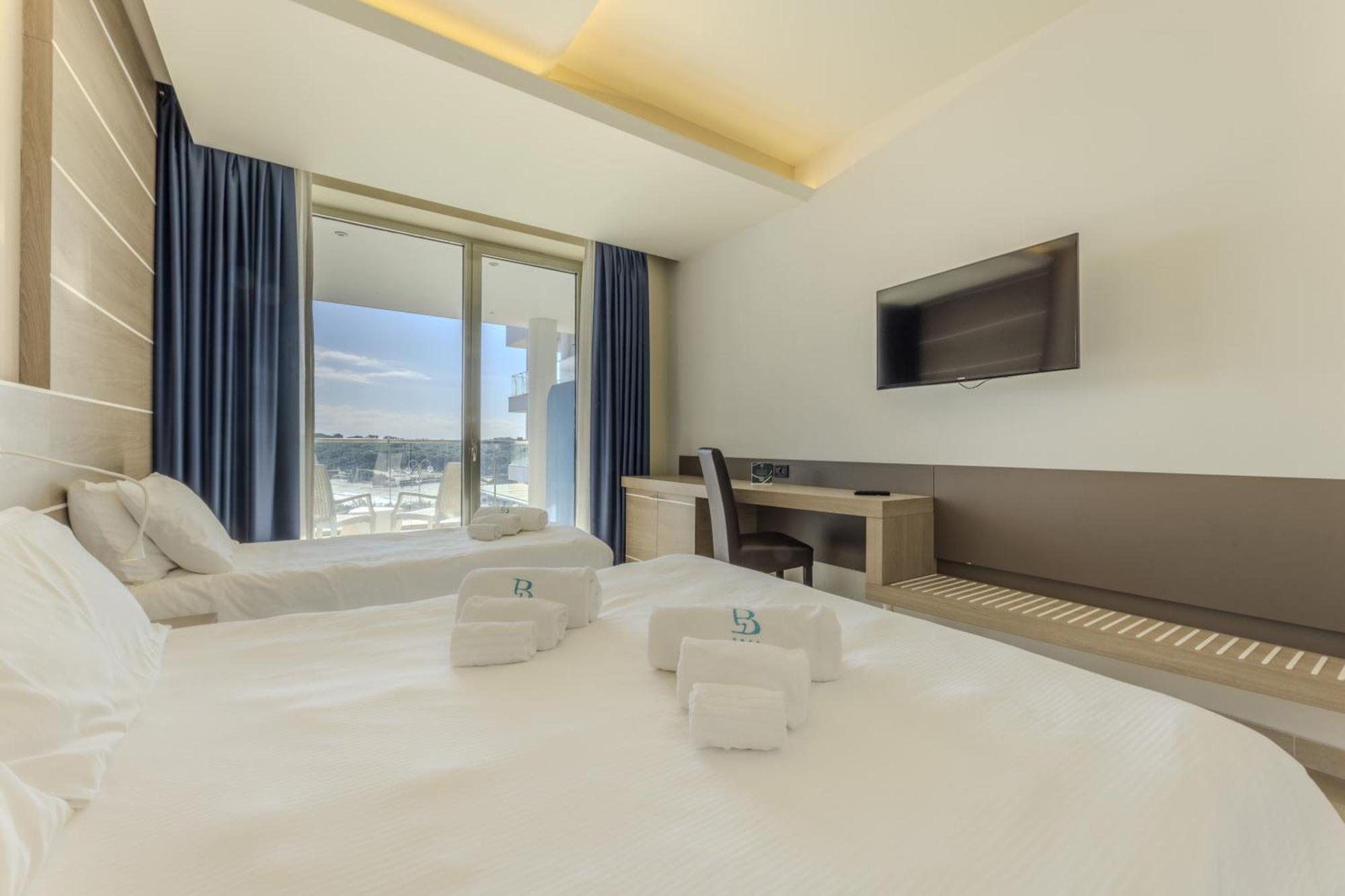 Hotel Belvedere Torre dell'Orso Ngoại thất bức ảnh