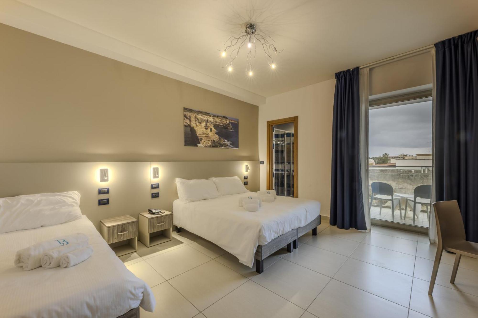 Hotel Belvedere Torre dell'Orso Phòng bức ảnh
