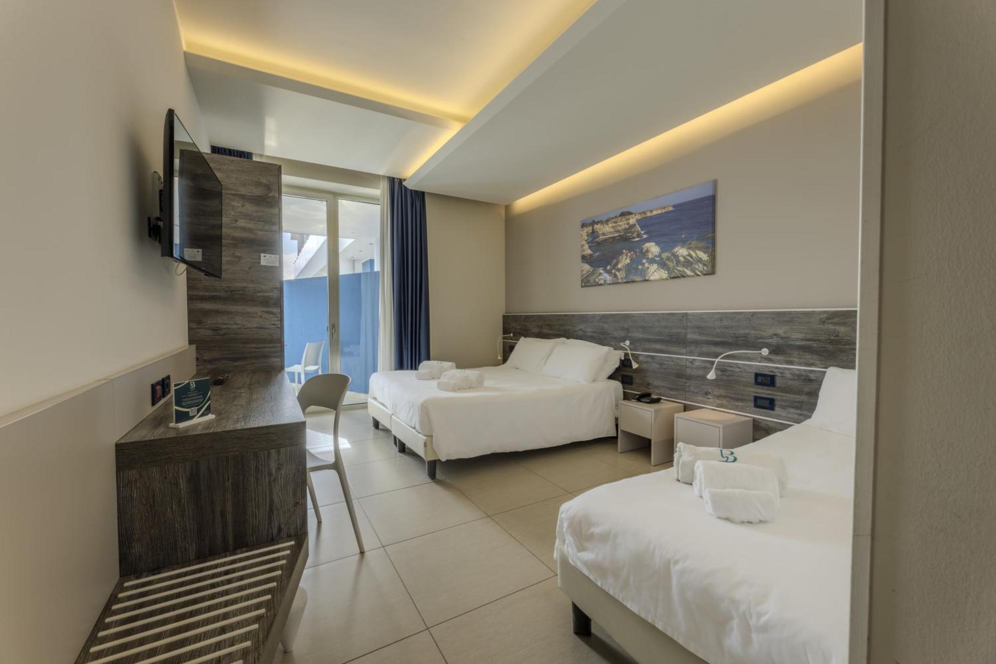 Hotel Belvedere Torre dell'Orso Ngoại thất bức ảnh